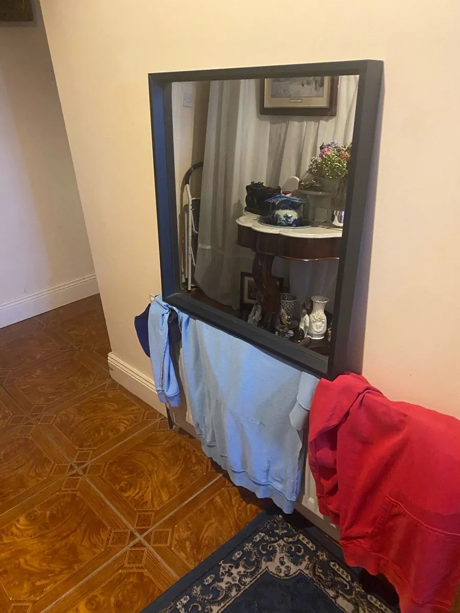 mirror - Image 2