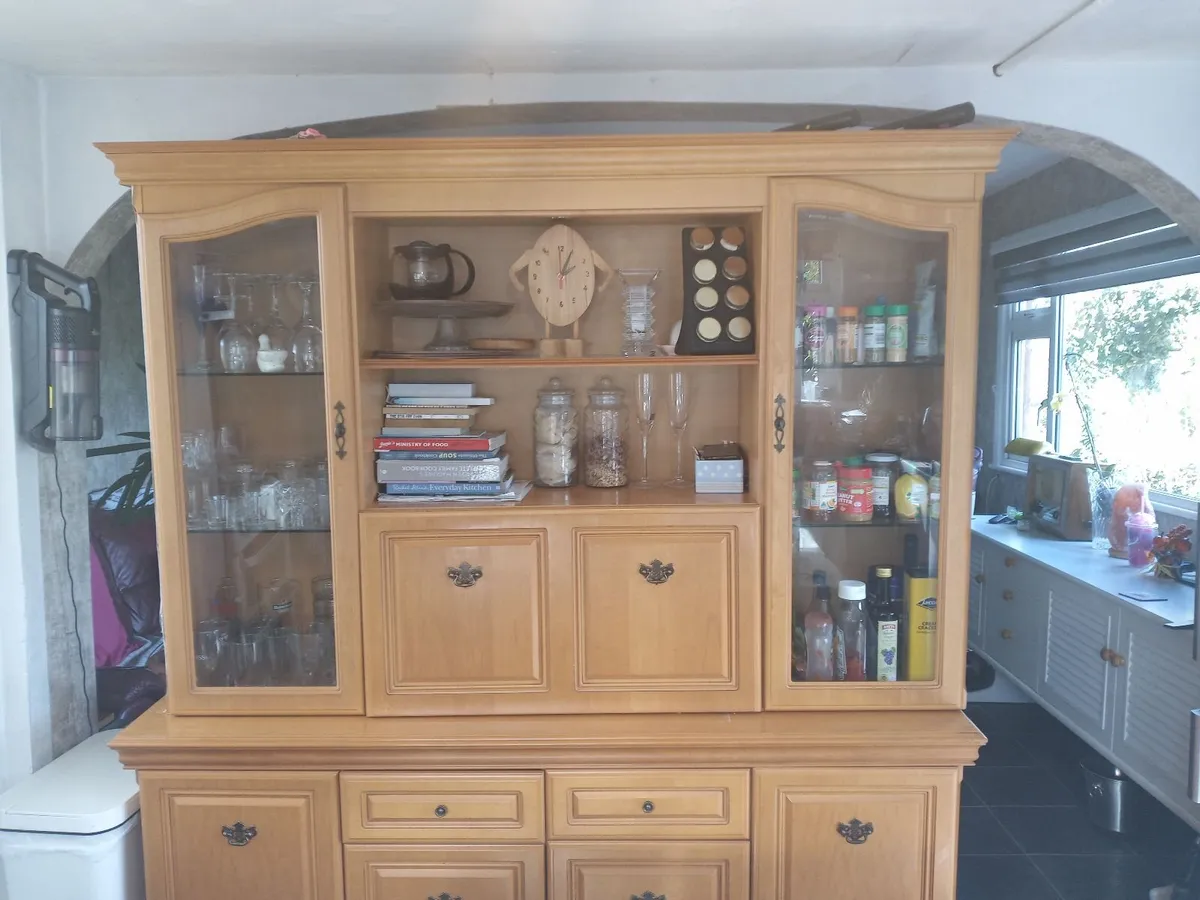 Fabulous kitchen Dresser - Image 3