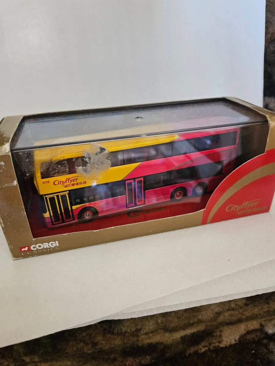 Corgi Bus