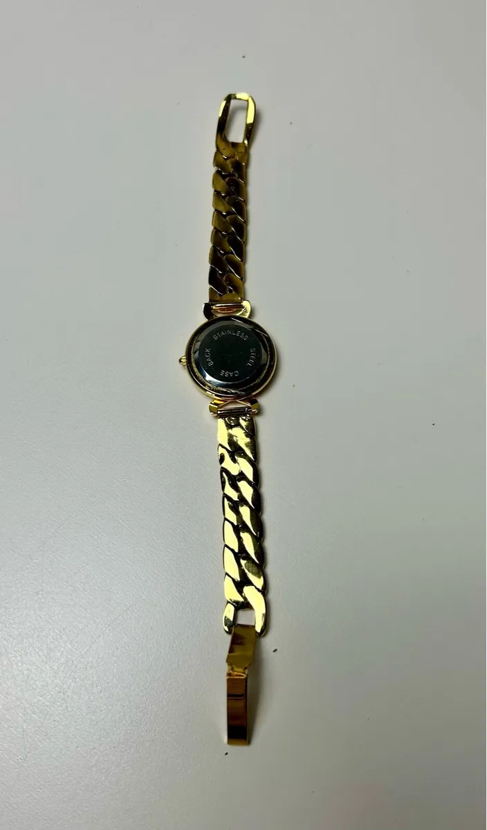Ladies vintage Seconda watch new battery - Image 2