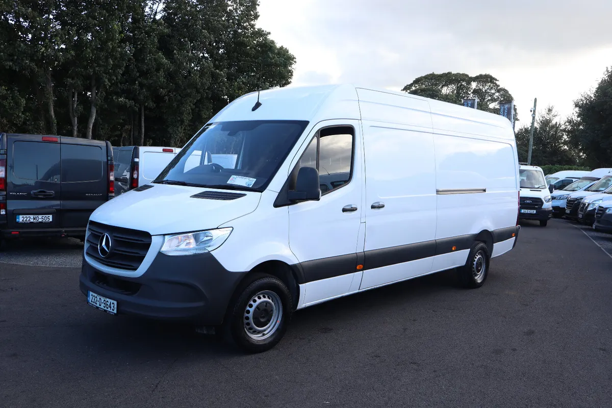 2023 MERCEDES-BENZ SPRINTER LWB - Image 3