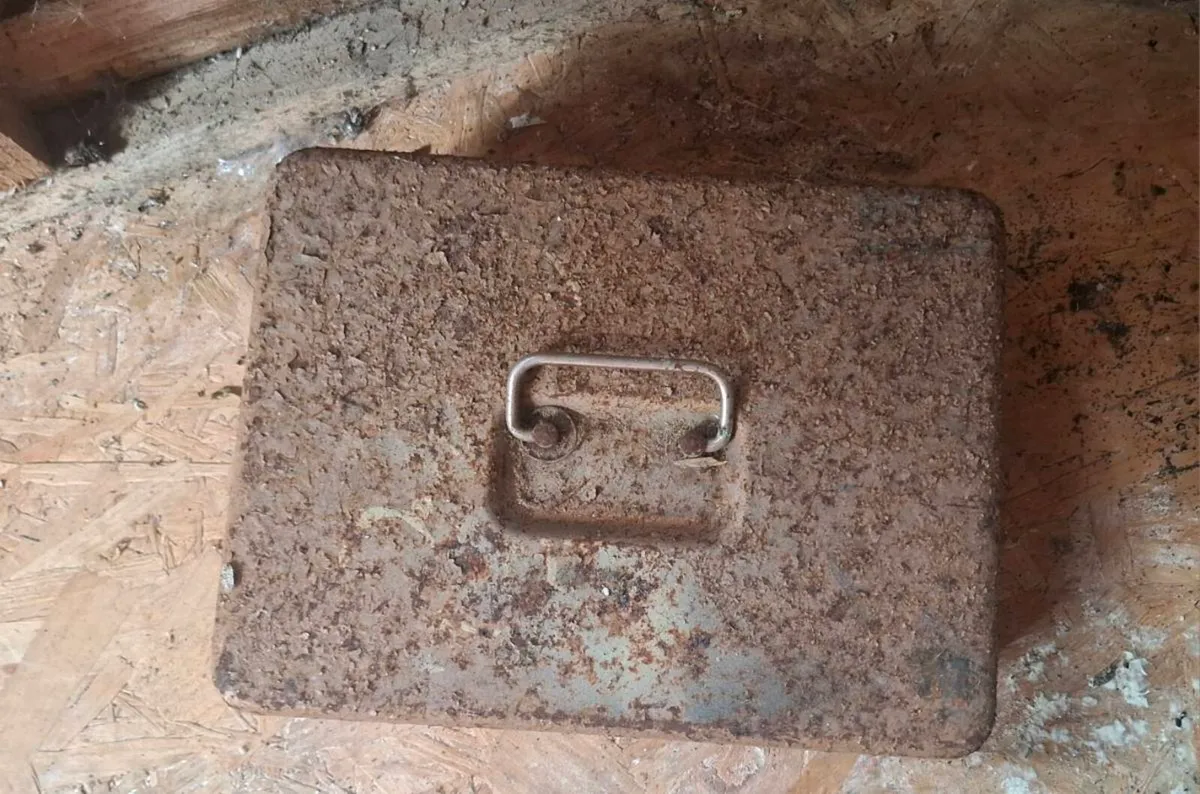 BURG-WÄCHTER Metal Cash Box + Mixed Hardware - Image 2