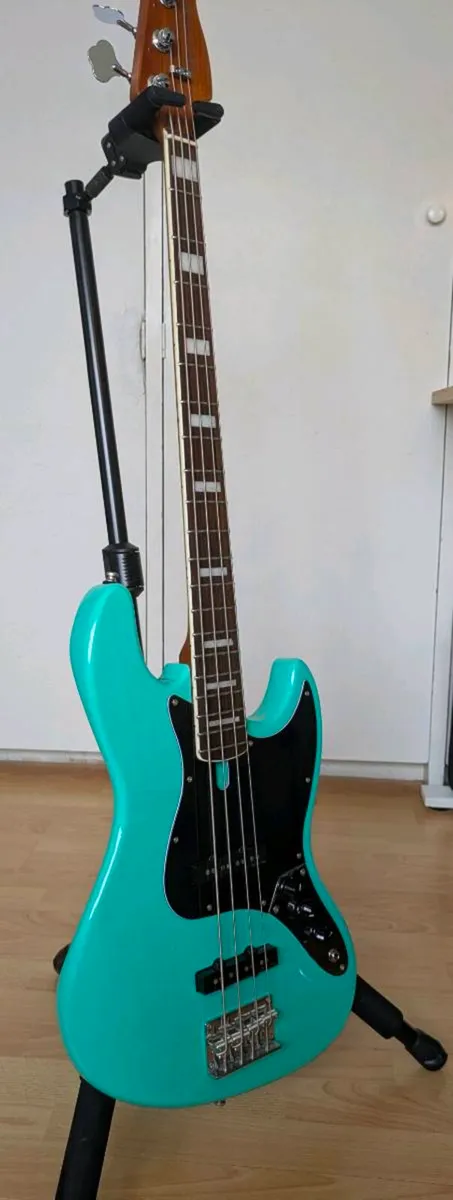 Sire Jazz Bass + Accessories - Image 1