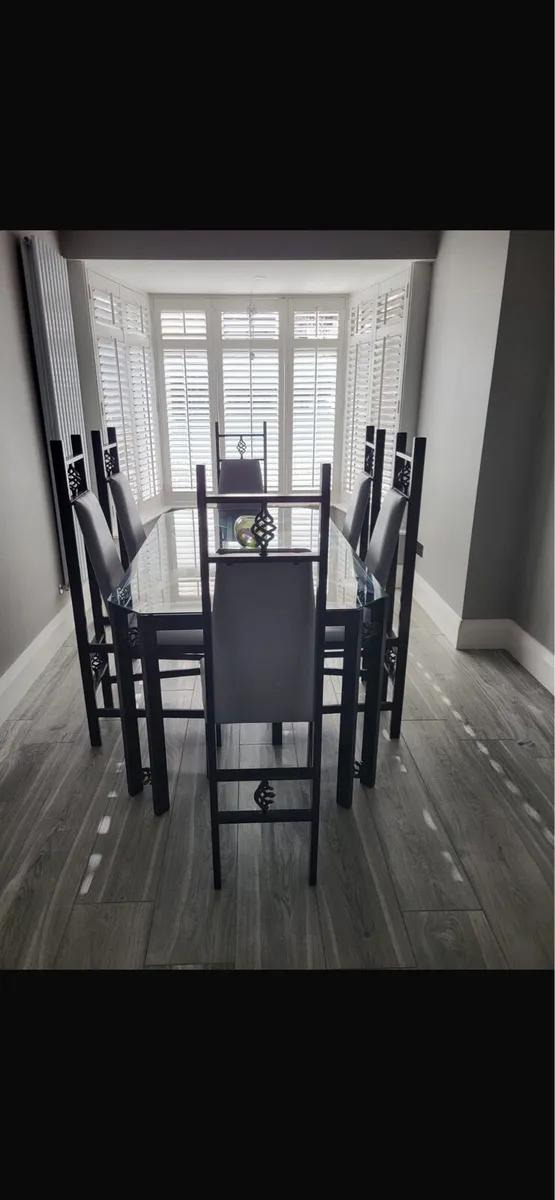 Kitchen table and chairs
