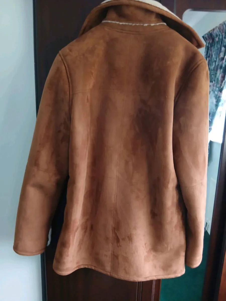 Sheepskin coat - Image 3