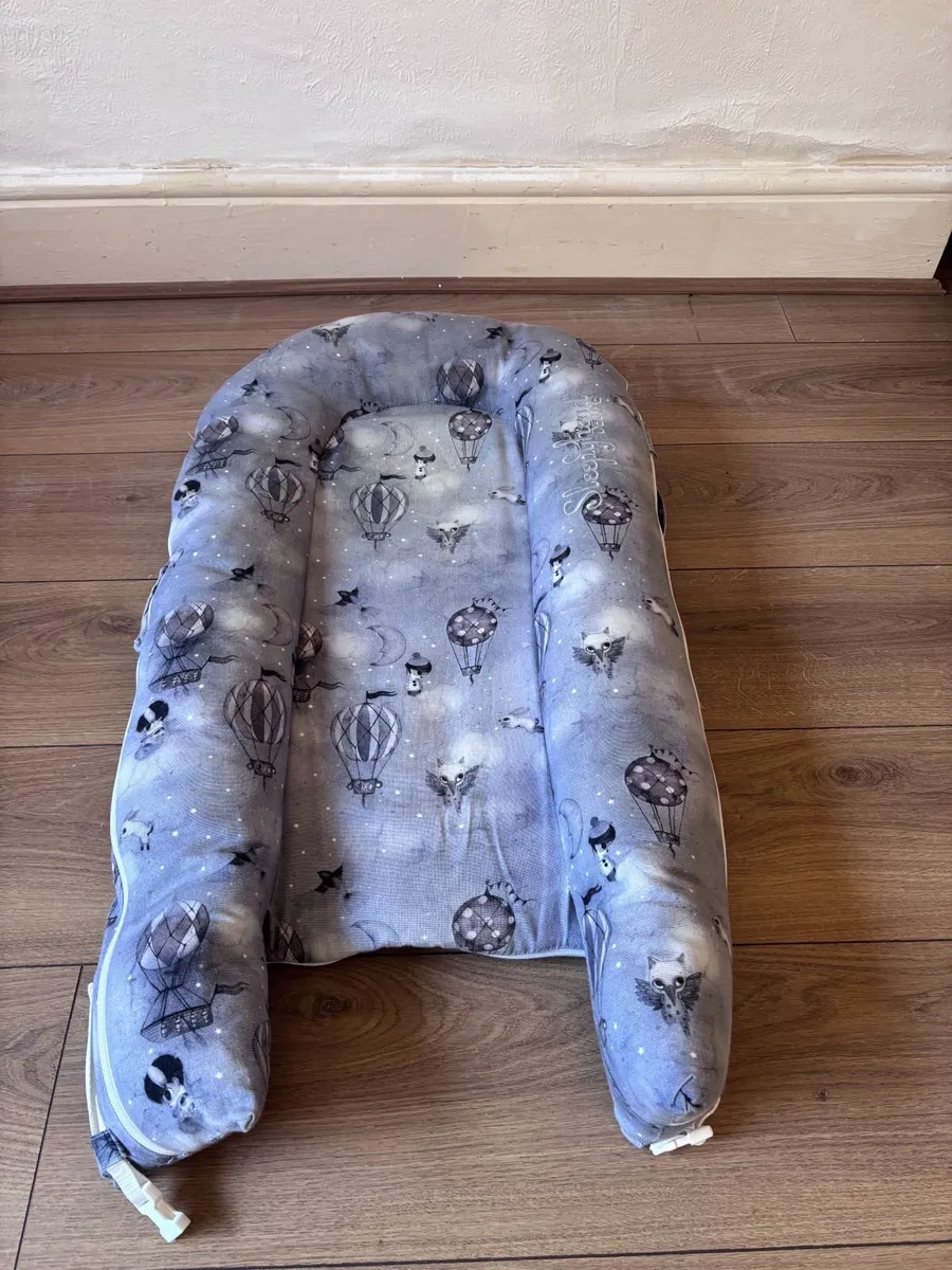 Sleepyhead Baby Pod / Nest – Grey - Image 1