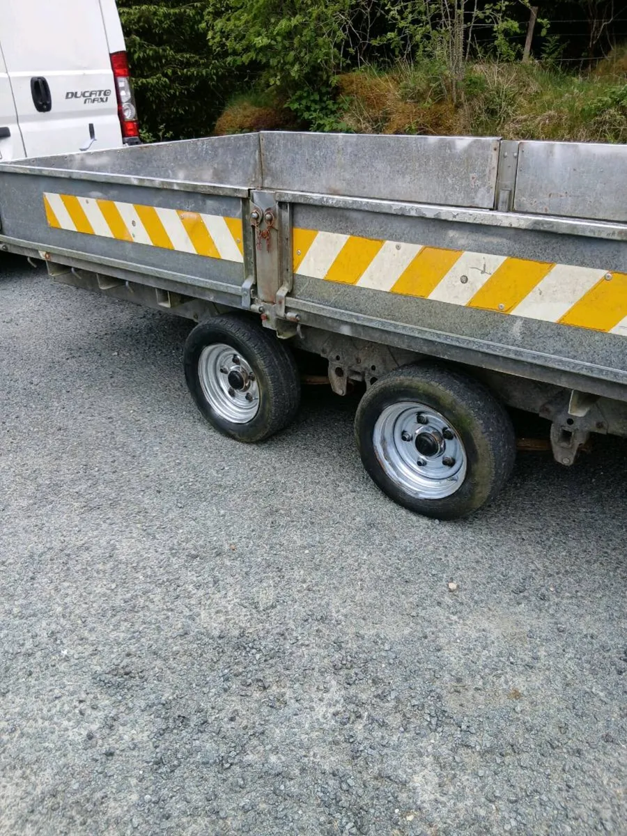 Ifor William trailer - Image 2