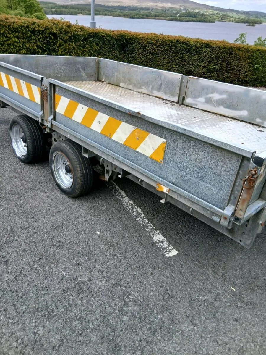 Ifor William trailer - Image 1