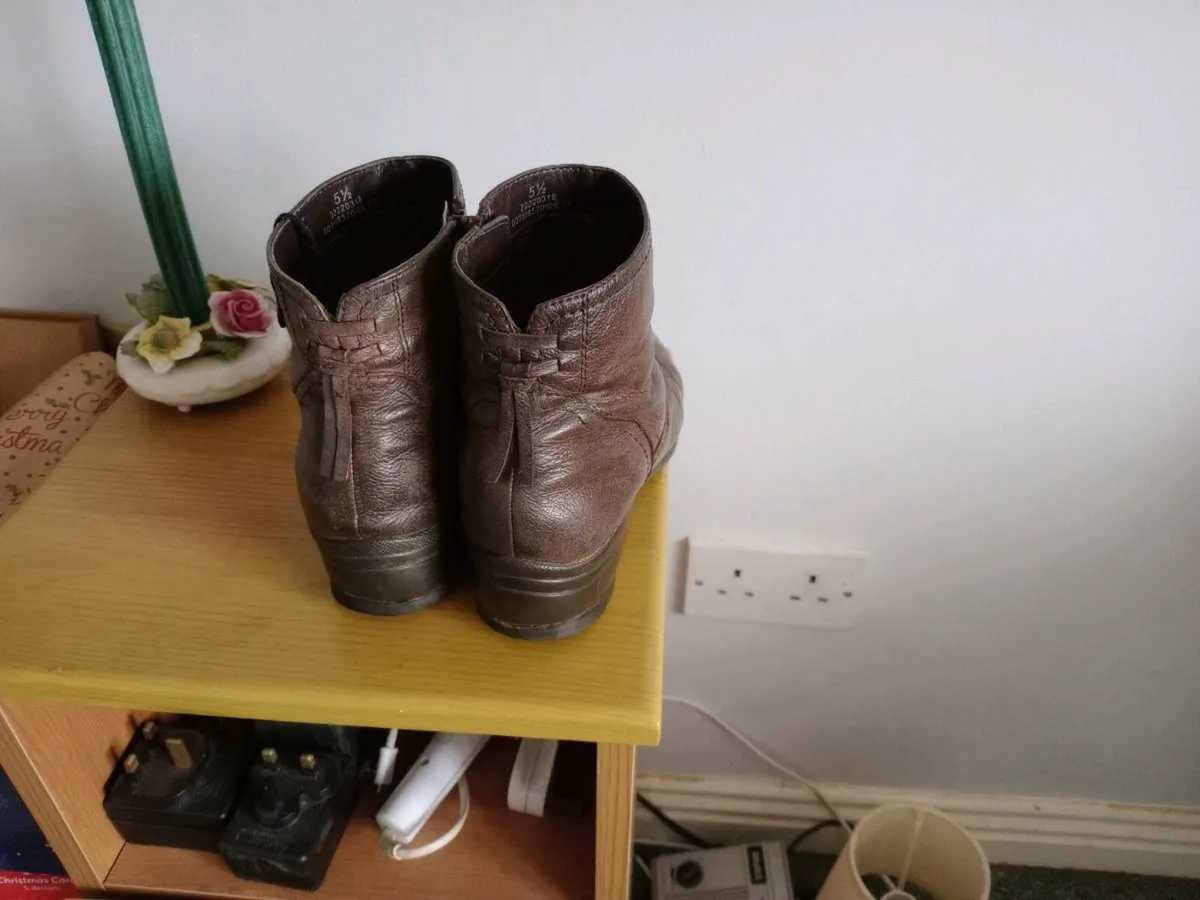 ANKLE BOOTS/BROWN - Image 2