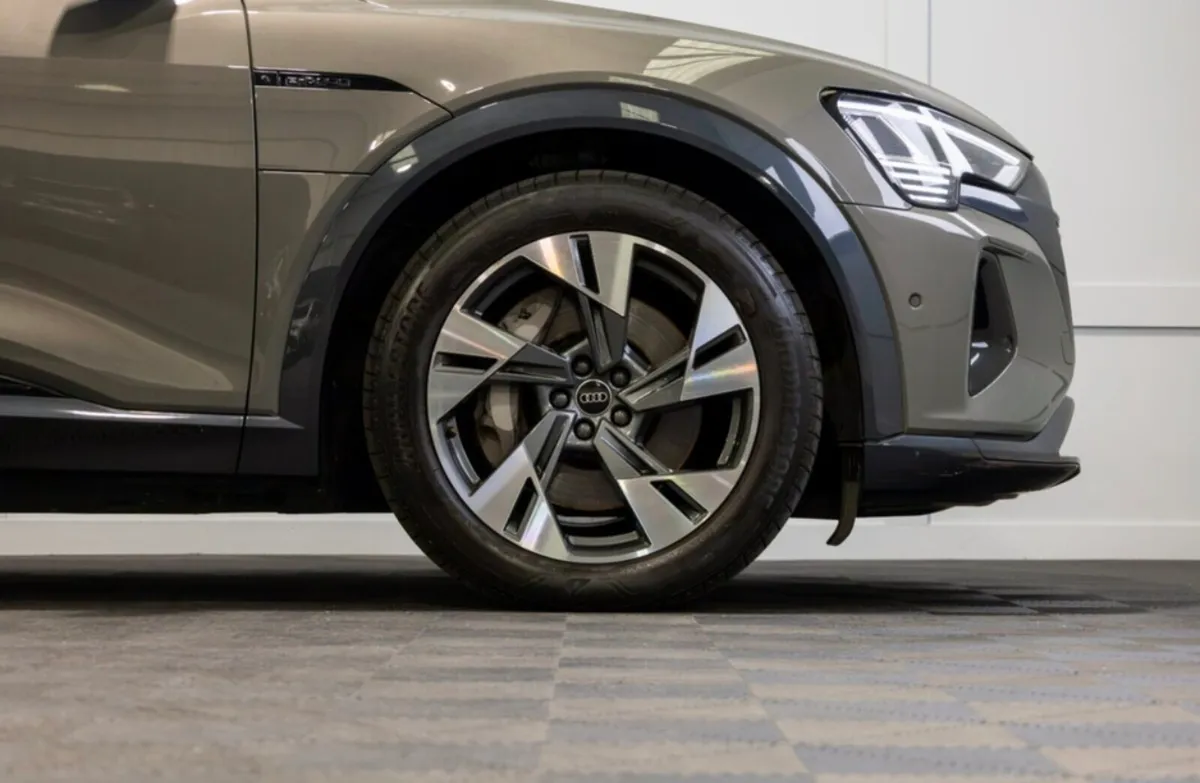 Audi eTron 20 inch wheels - Image 1