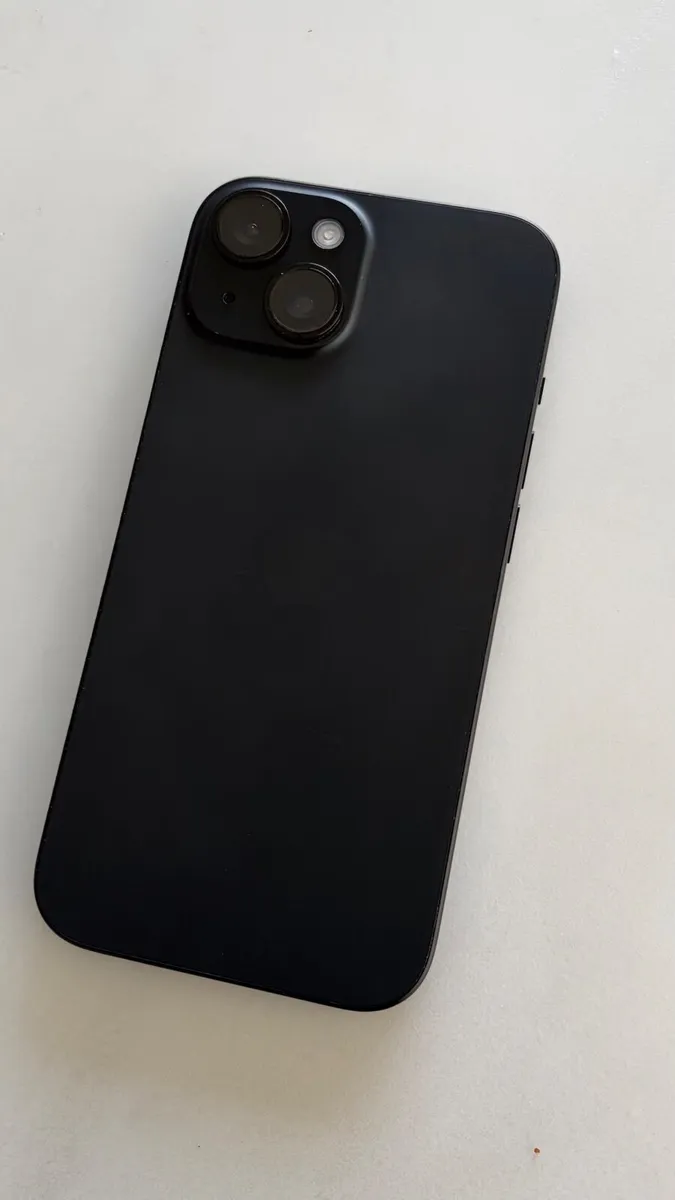 Iphone 15 (128 GB) - Image 2