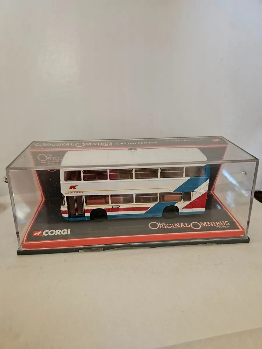 Corgi Bus