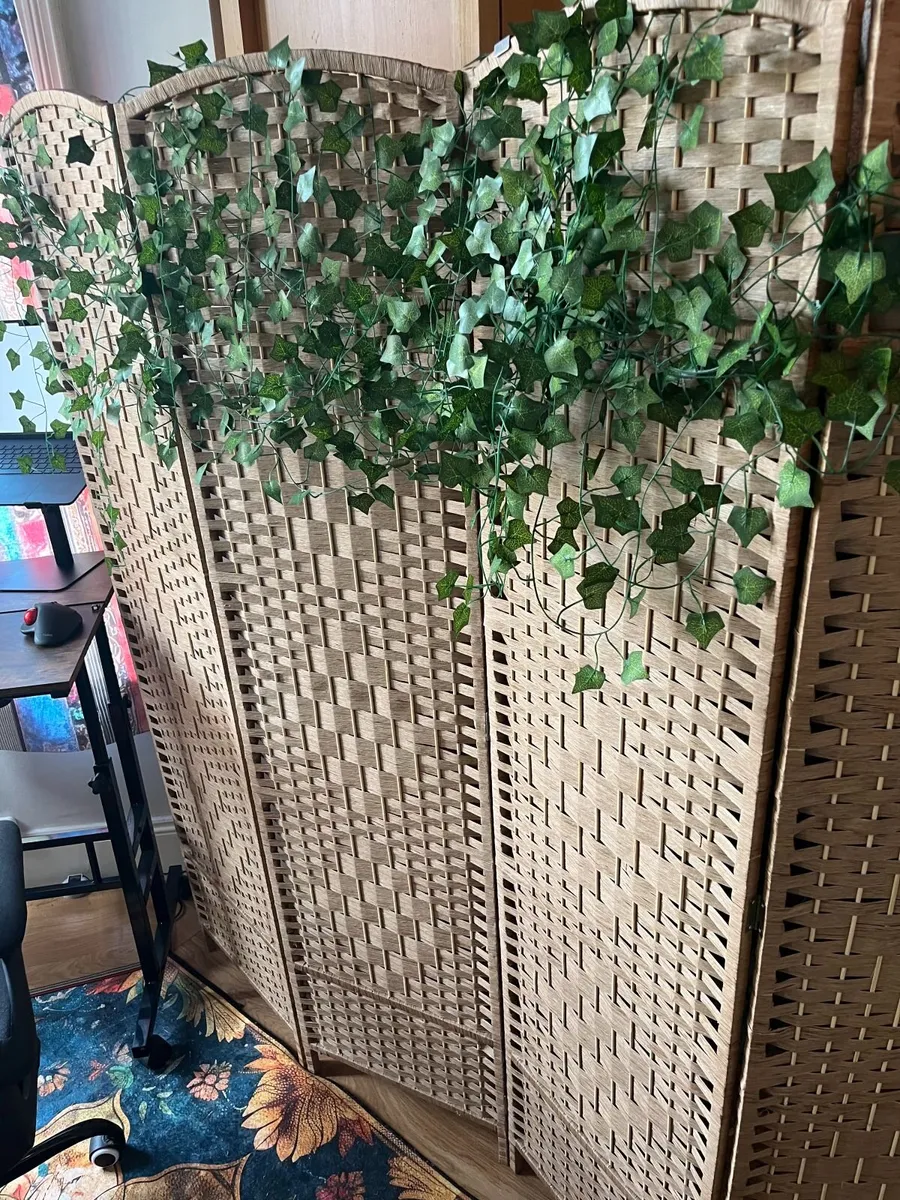 4-Panel Woven Room Divider + Artificial Ivy