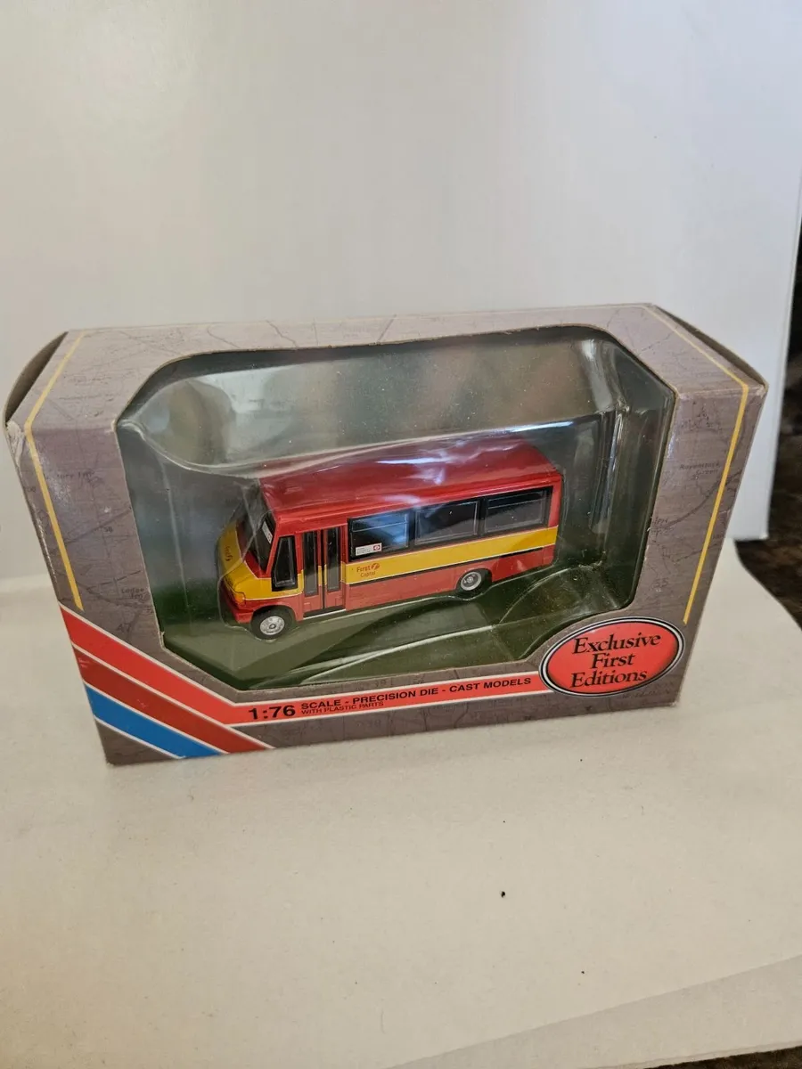 Corgi Bus