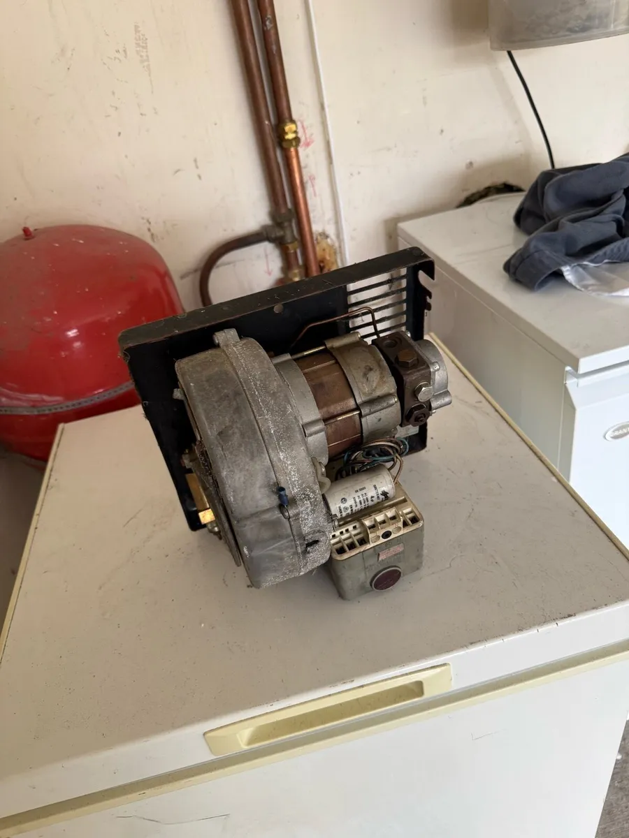 Gerkros Domestic Heating Boiler - Image 4