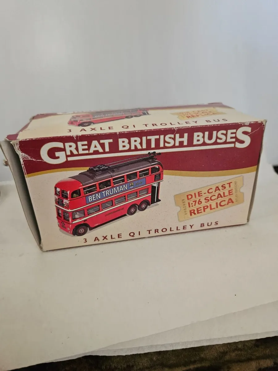 Corgi Atlas Bus