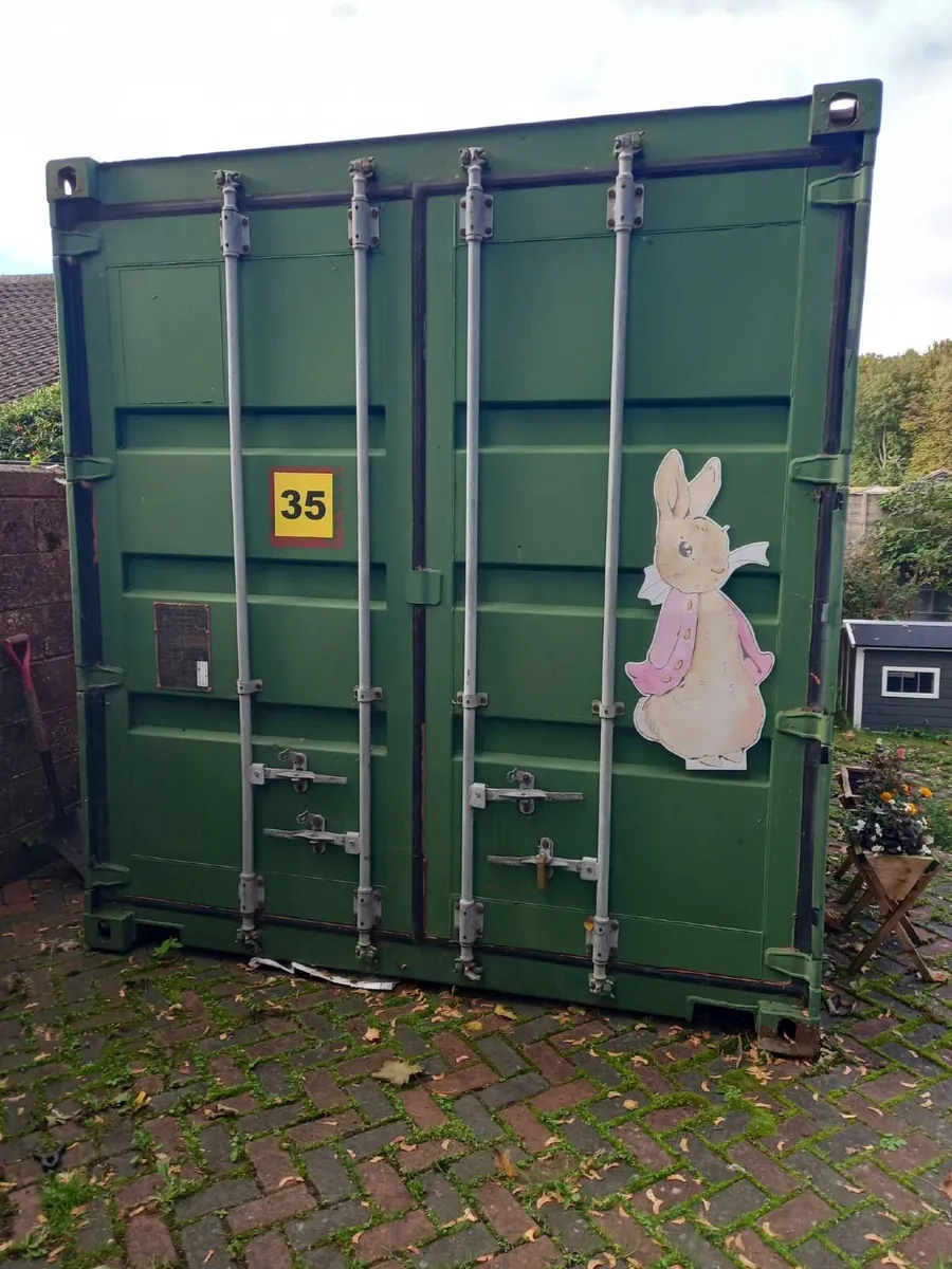 40 ft Storage container - Image 1
