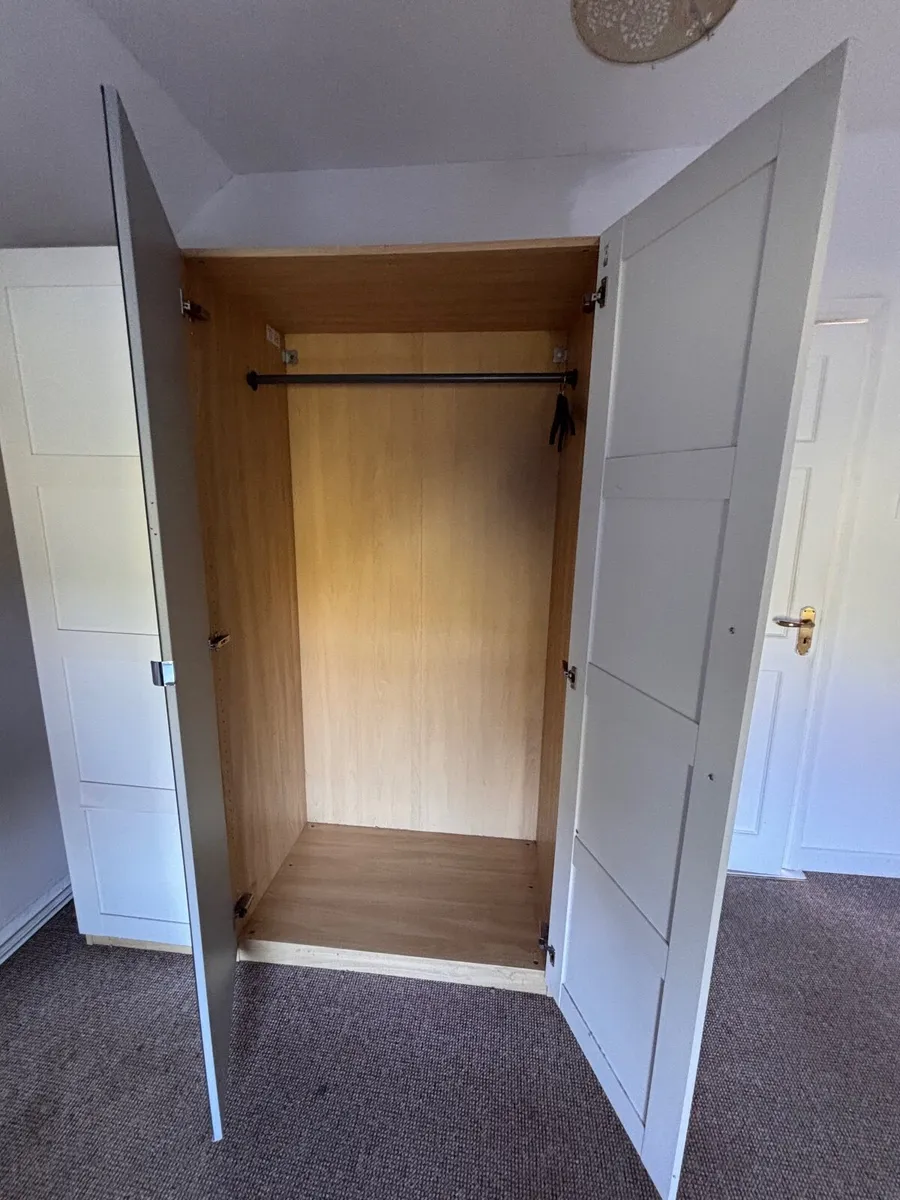 Wardrobe - Image 2