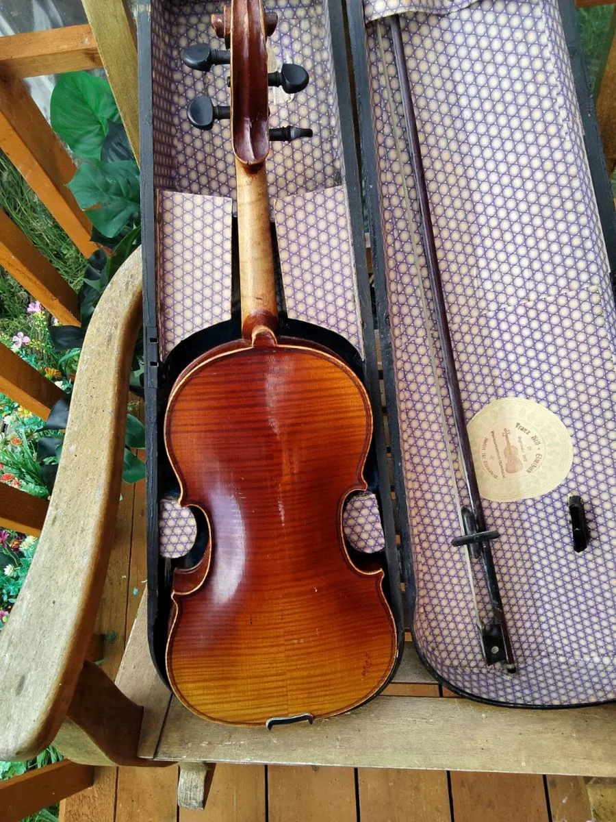 Old full size violin - Image 3