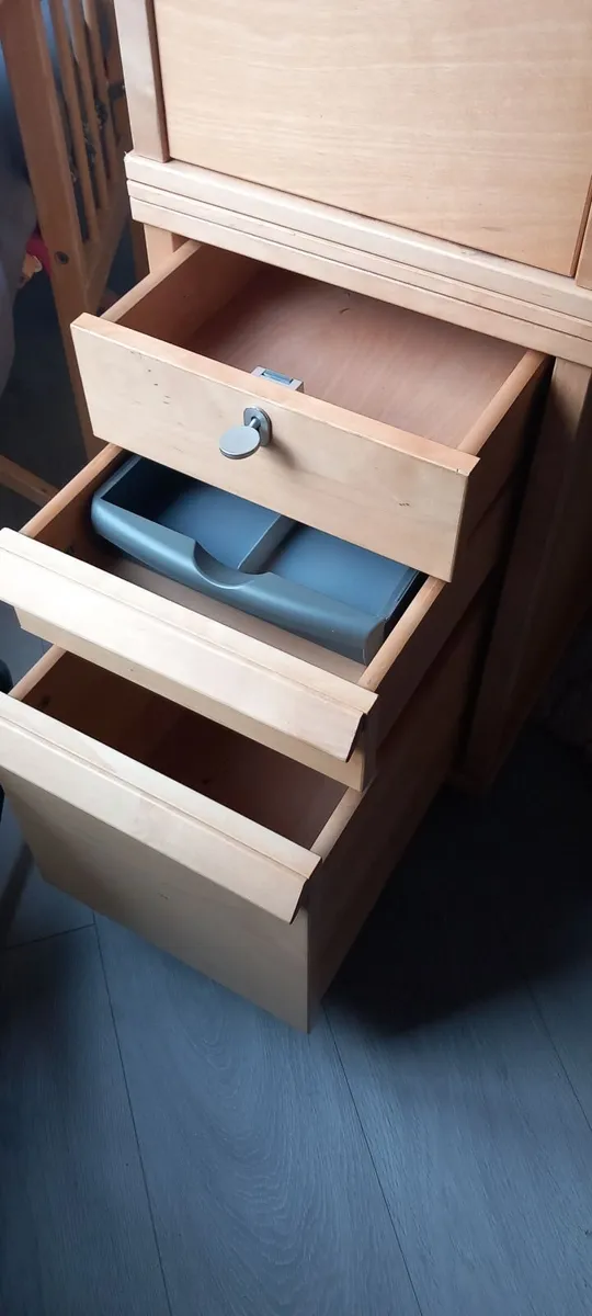 Ikea solid drawers office - Image 3