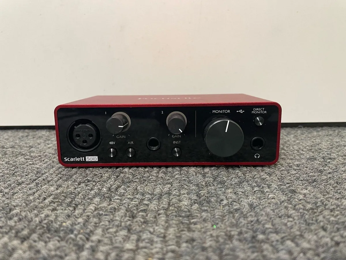 Focusrite Scarlett Solo 3rd Gen Audio Interface - Image 3