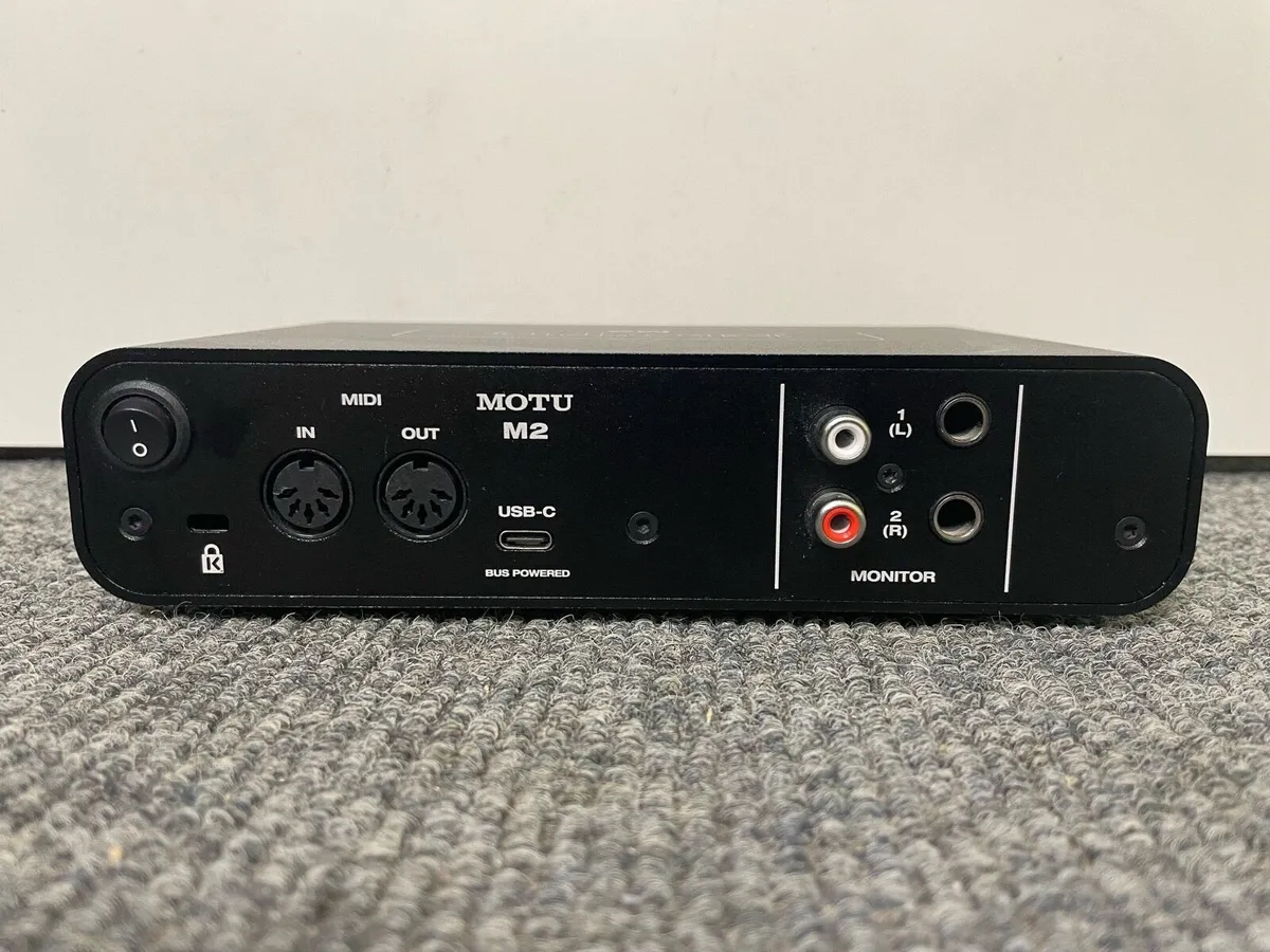 Motu M2 Channel Audio Interface - Image 4