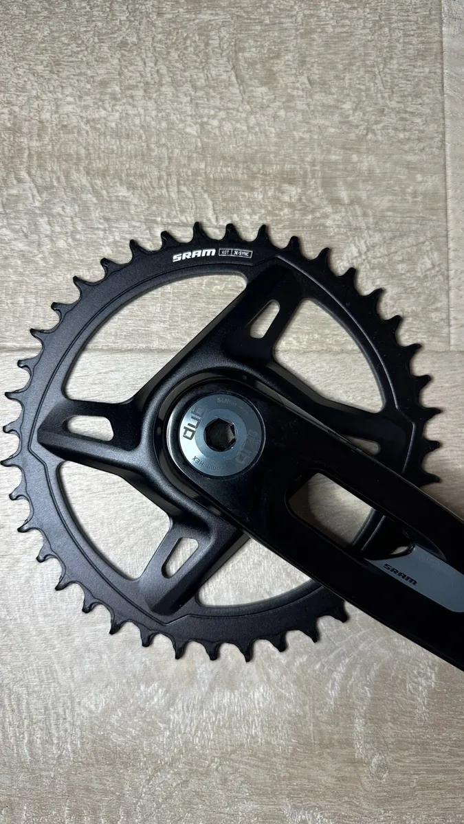 SRAM Rival AXS Power Meter Crankset - 172.5 / 40T - Image 2