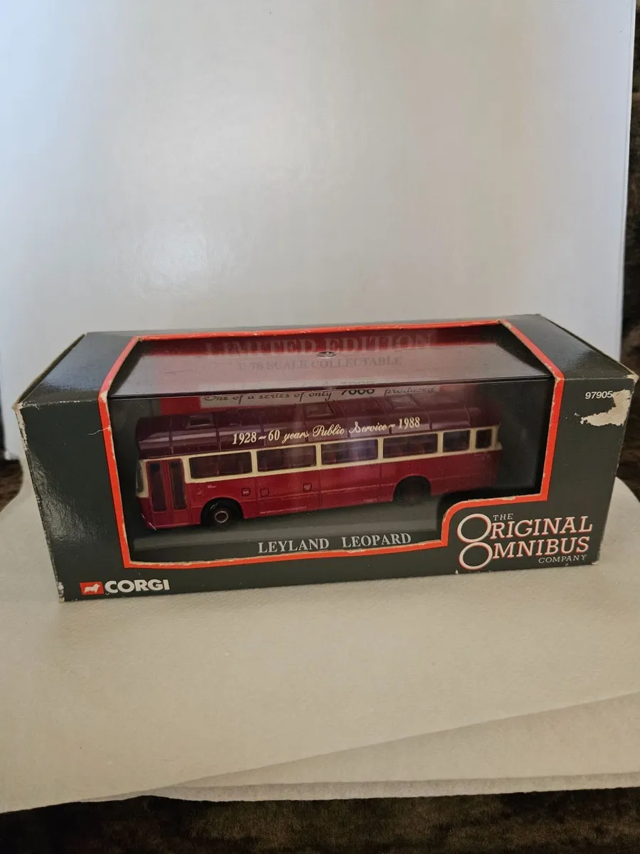 Corgi Bus