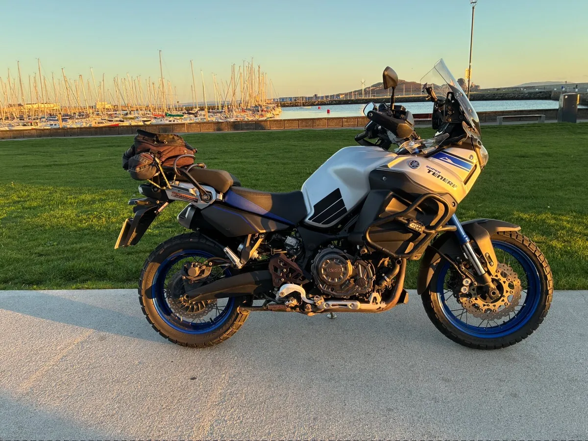 YAMAHA xt1200ze  2016 - Image 2