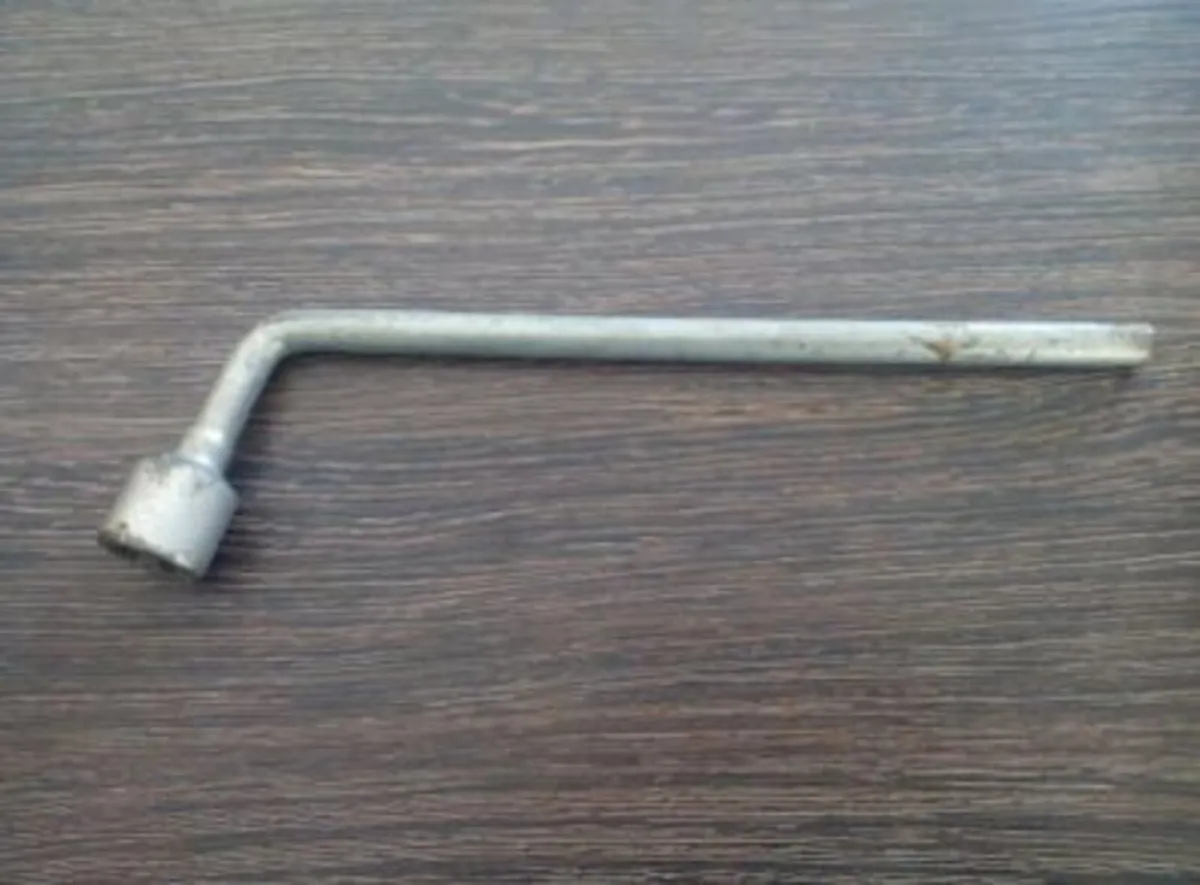 Car Wheel Brace.