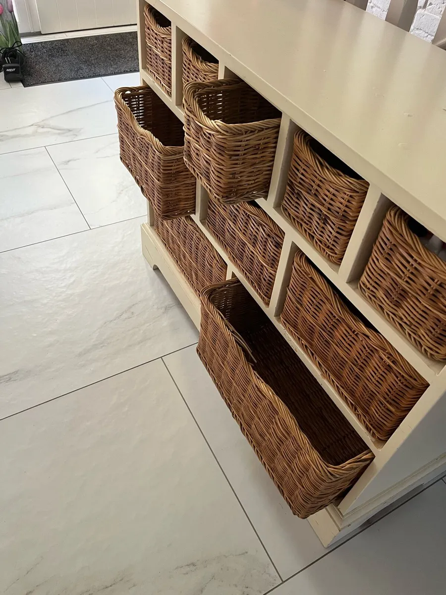 Chest of drawers - Image 4