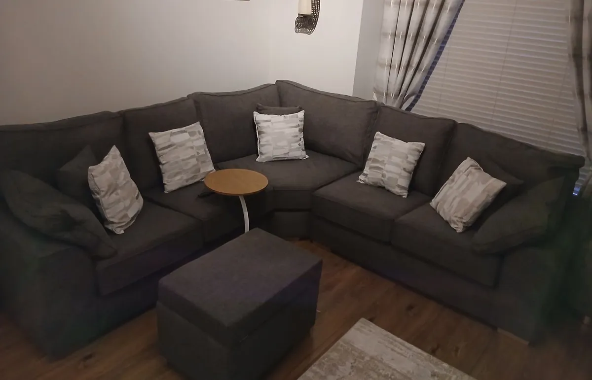 Large L shape couch, 2 seater and footstool - Image 2
