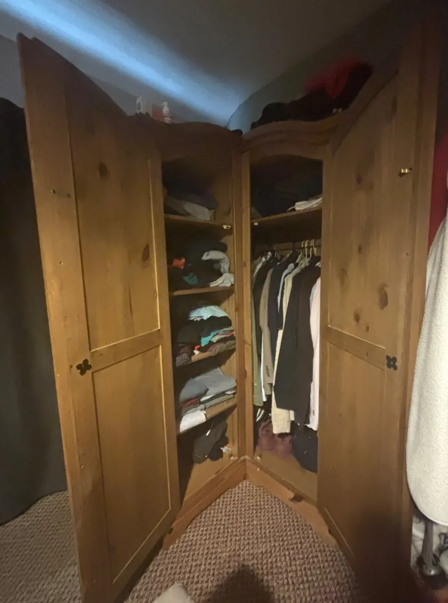 Wardrobes - Image 3