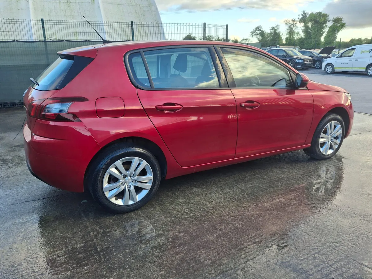 201 Peugeot 308 Active  1.5 Diesel - Image 3