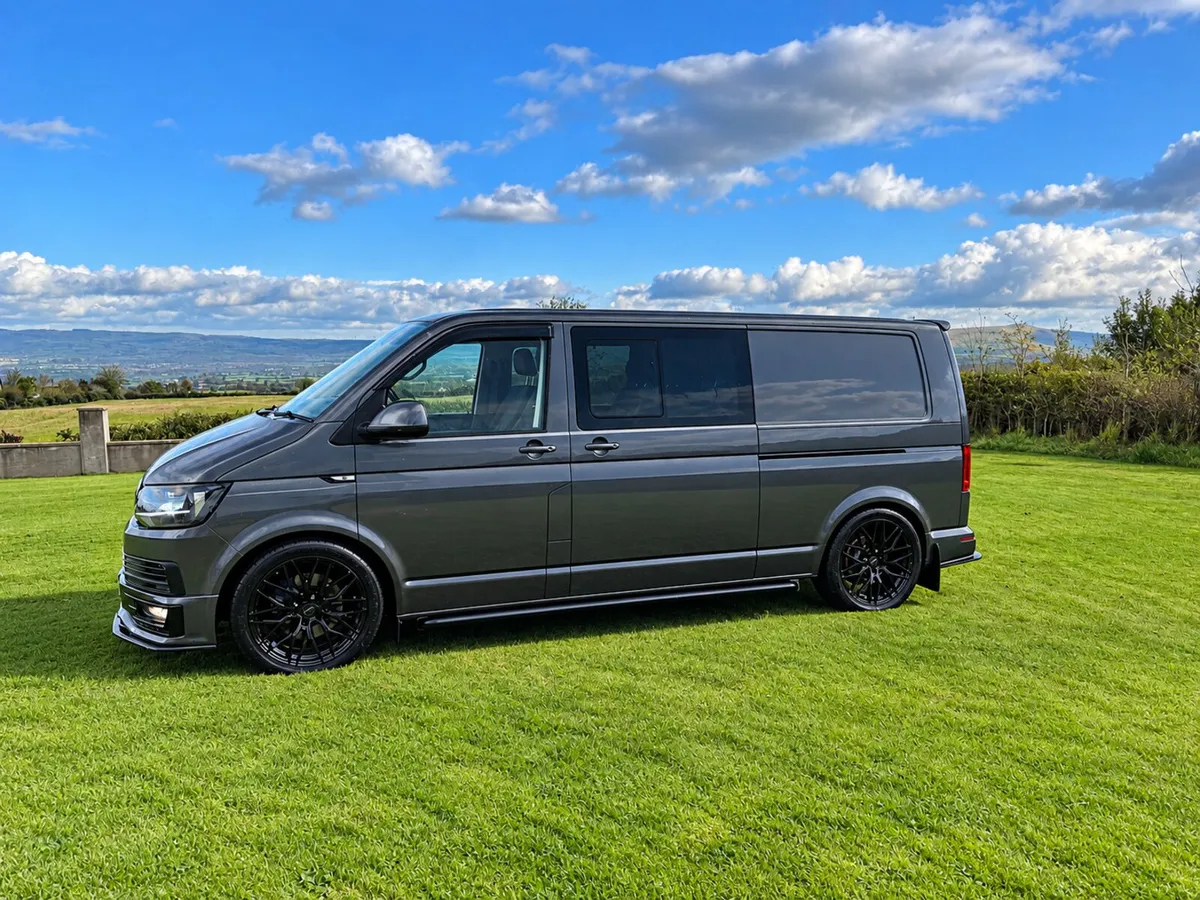 Volkswagen Transporter kombi - Image 2