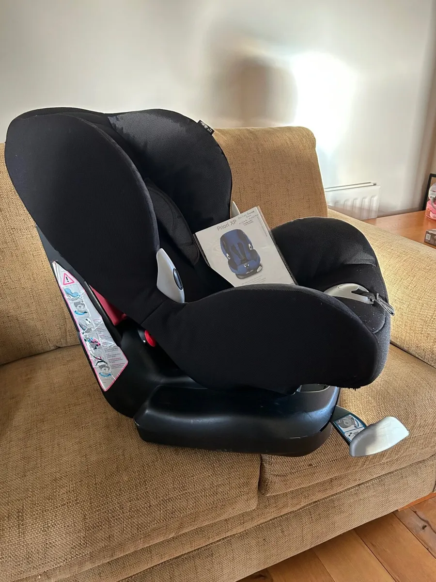 Child car seat - Image 1
