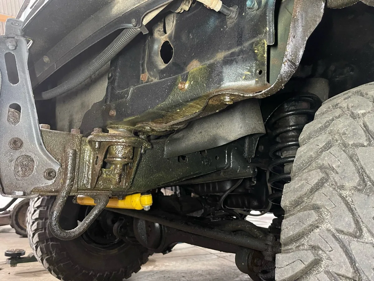 toyota landcruiser amazon 80 vxr limited - Image 3