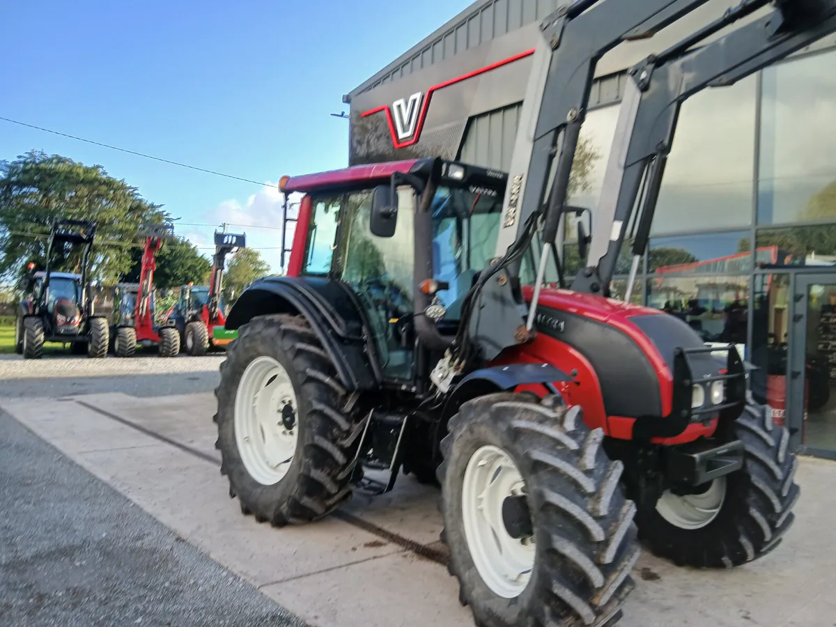 Valtra N111 & Quicke loader - Image 2