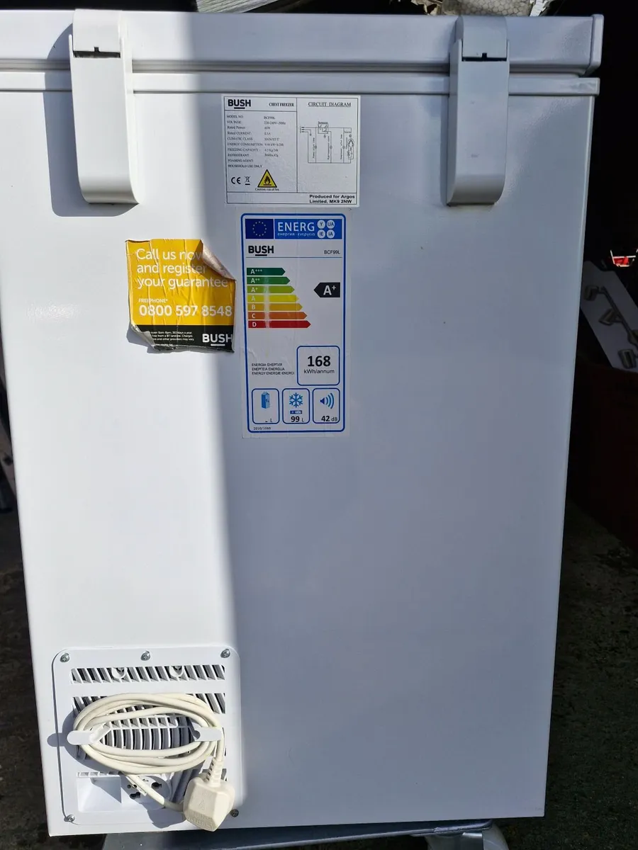 Freezer for sale. - Image 4