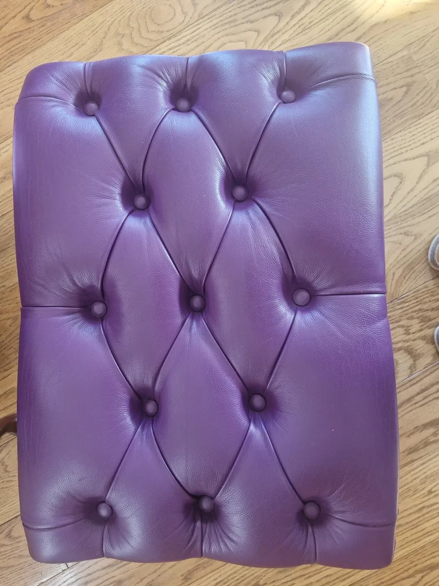Chesterfield chair and footstool - Image 4