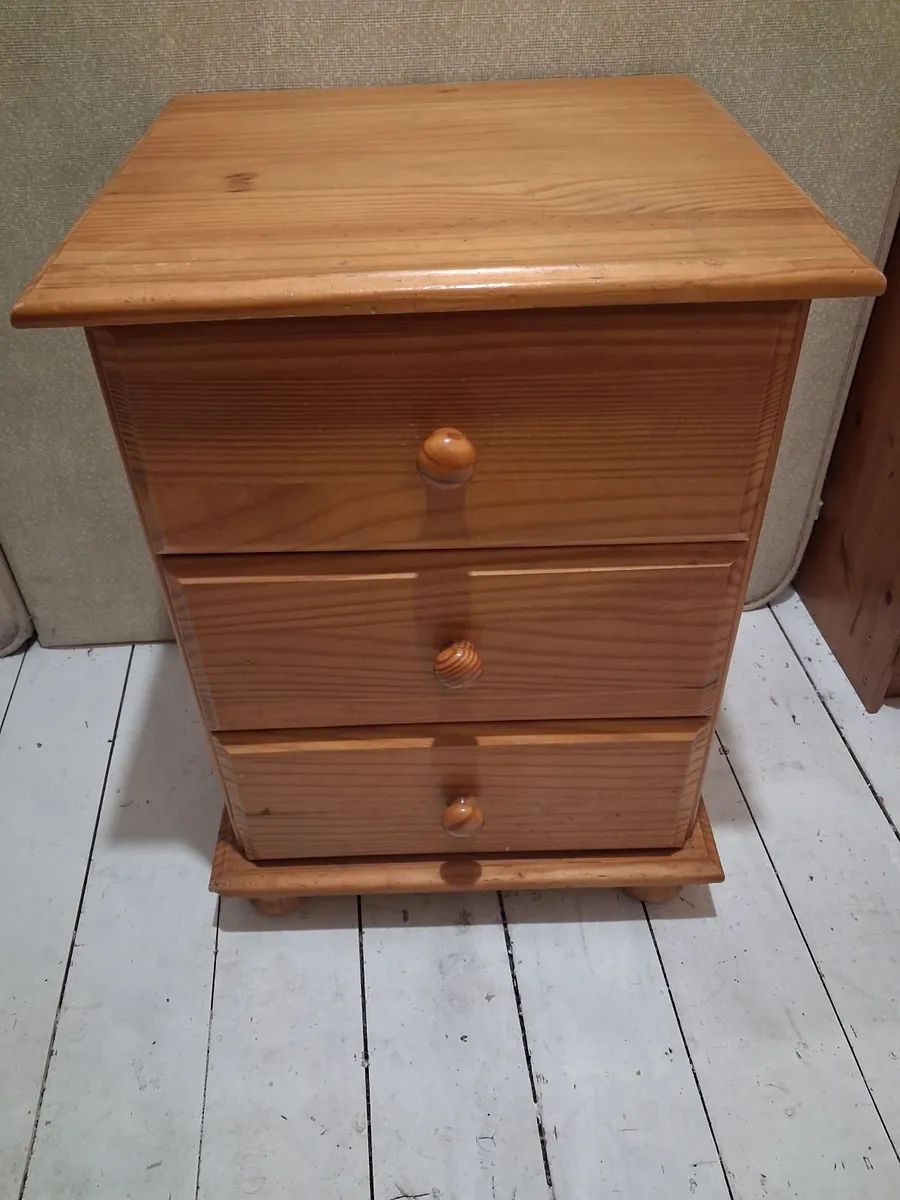 Bedside locker - Image 1