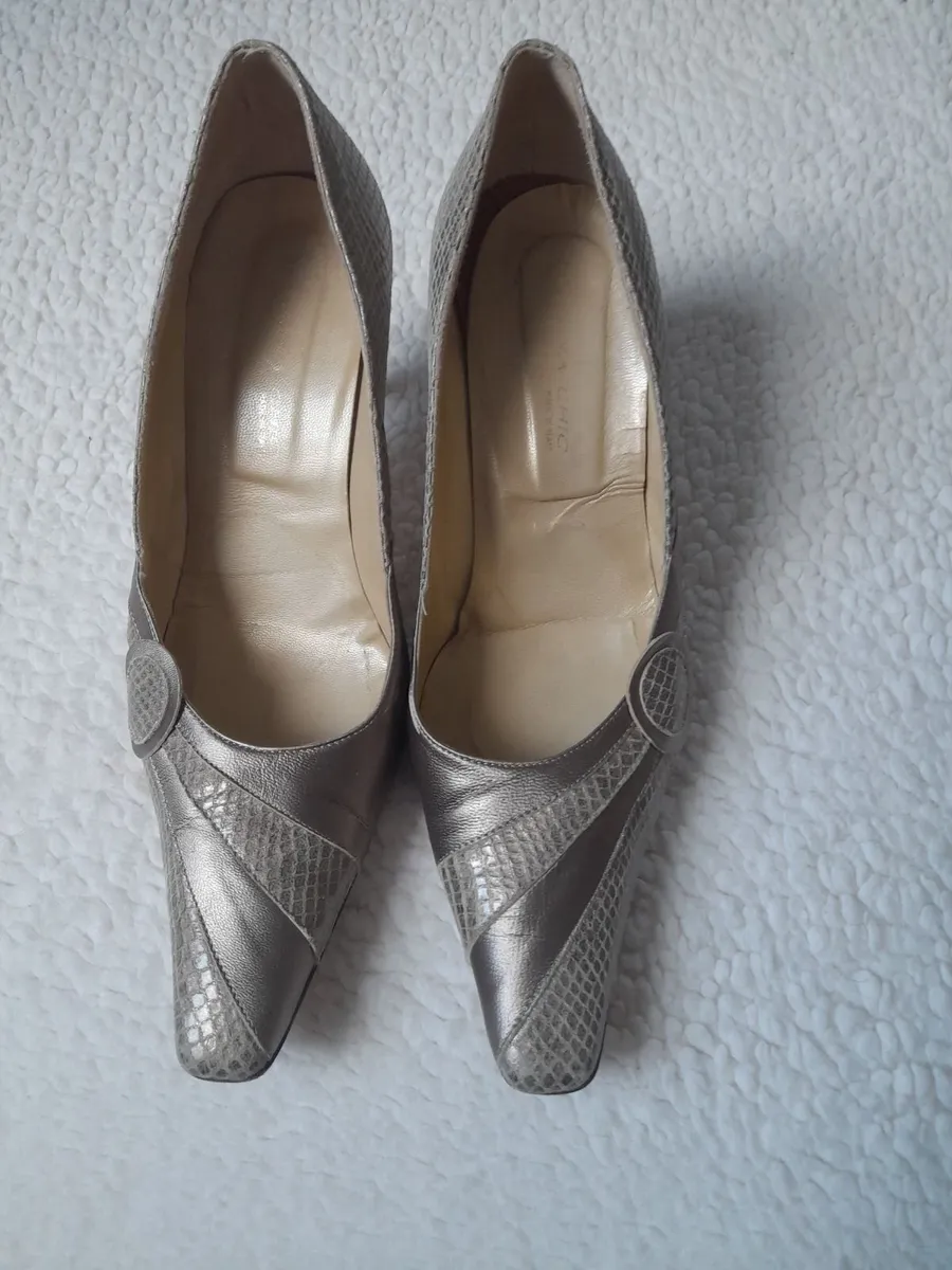 Shoes - Image 2