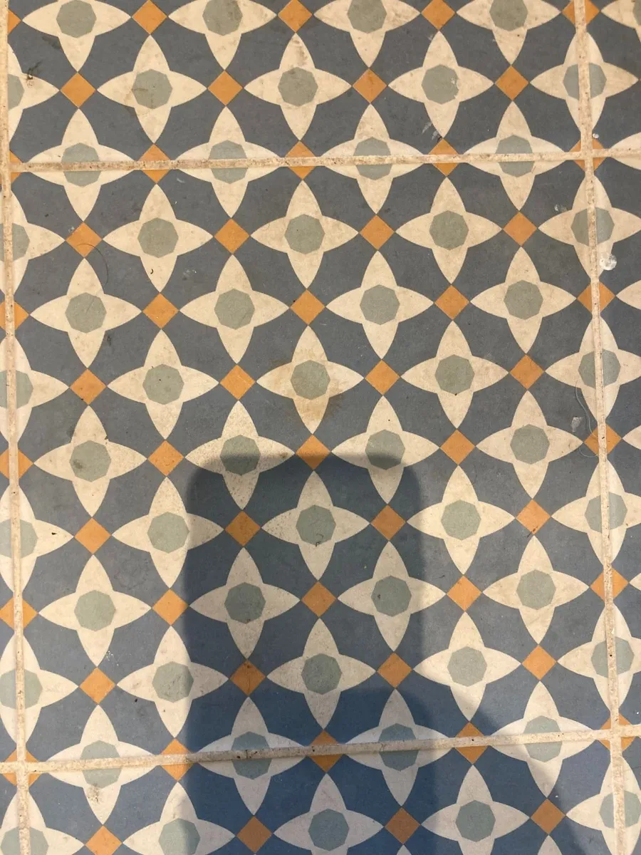 Tiles - Indoor - Surplus to Requirements - Image 1