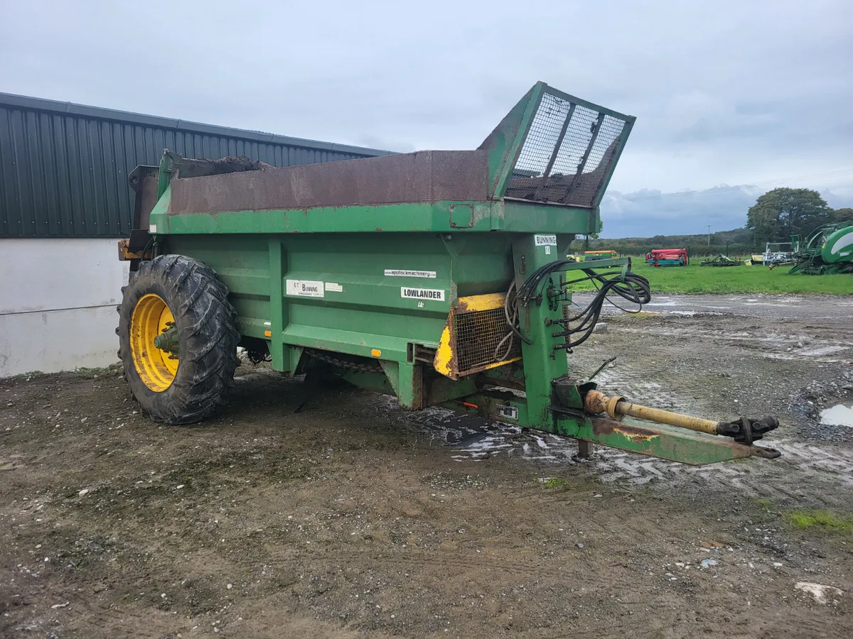 Bunning Rear Discharge Spreader - Image 2