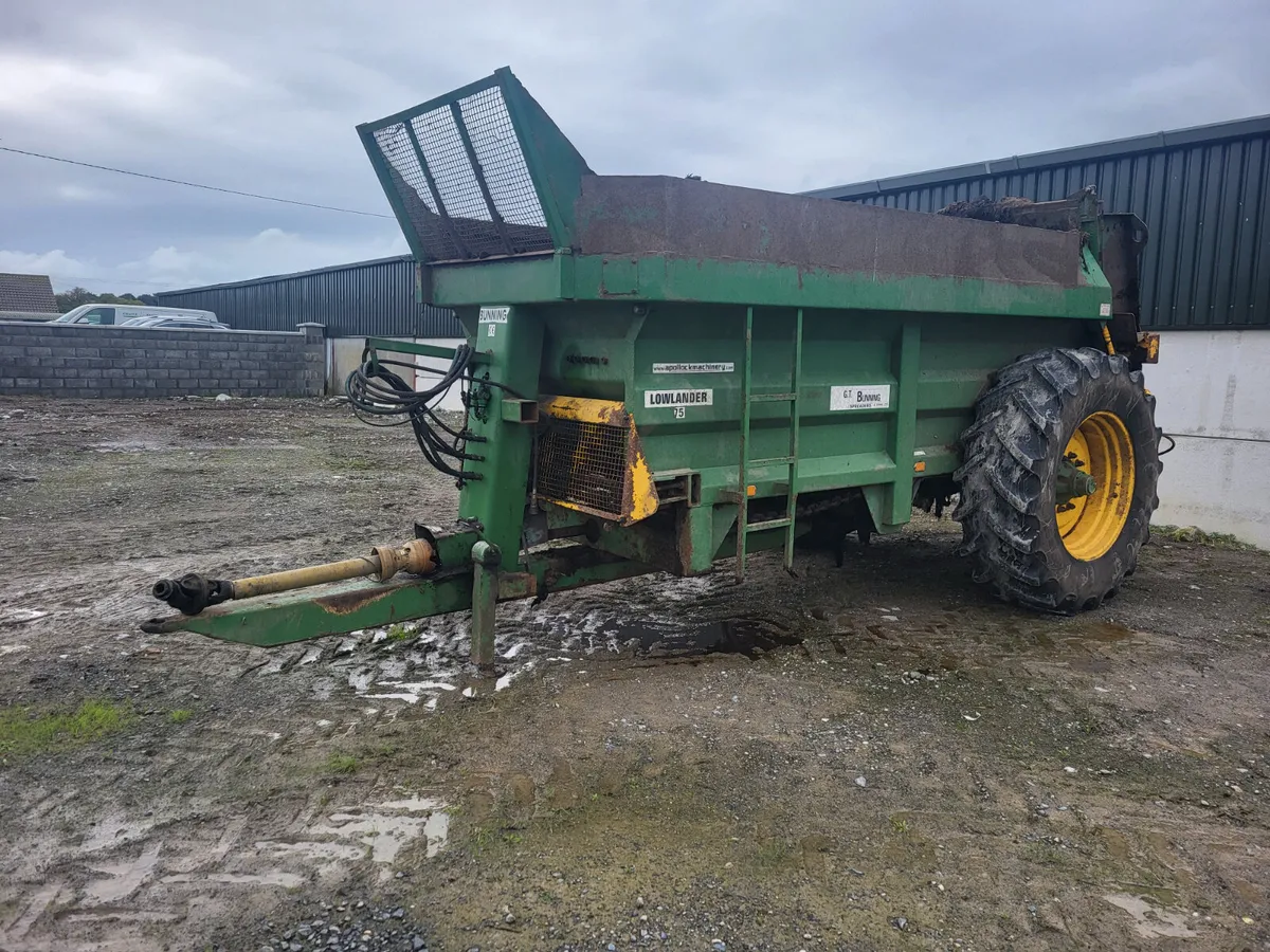 Bunning Rear Discharge Spreader - Image 1