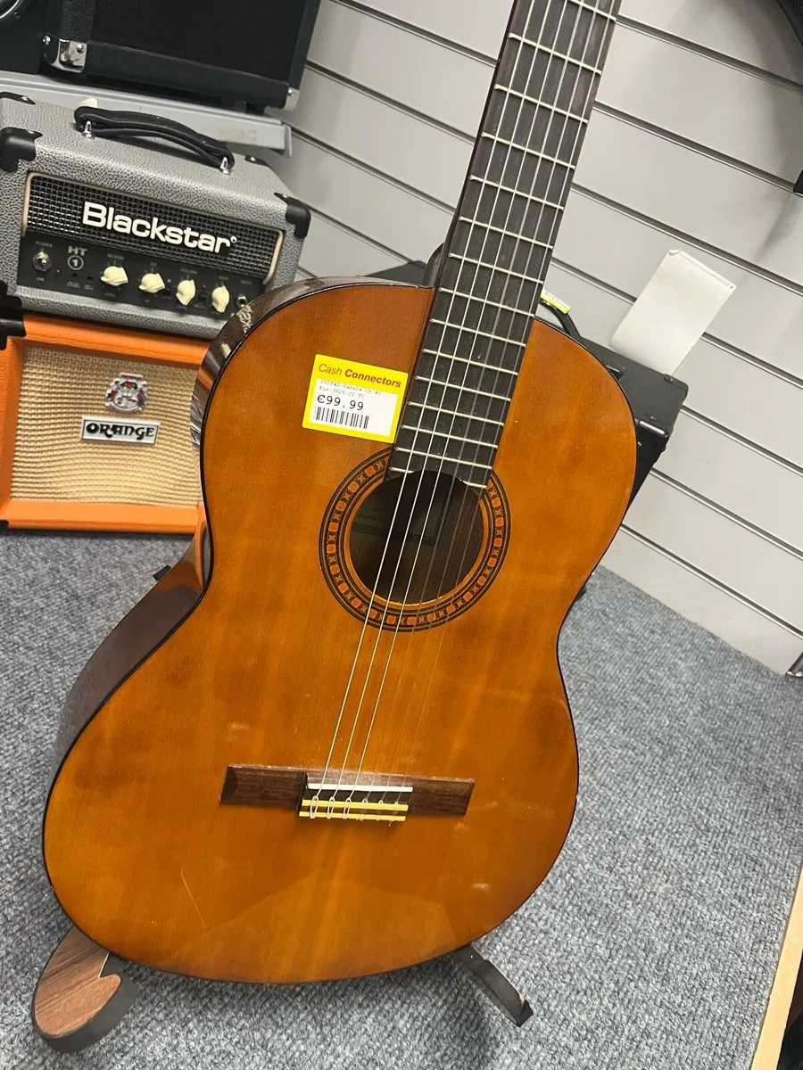 Yamaha CS40 Classical Guitar - Image 2