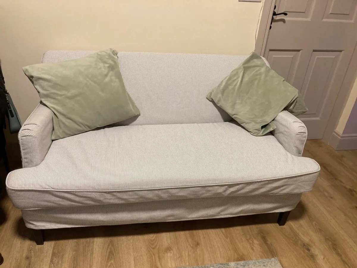 Couch - Image 2