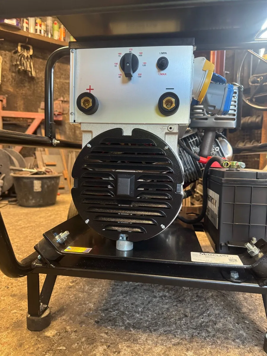 Welder / generator - Image 3