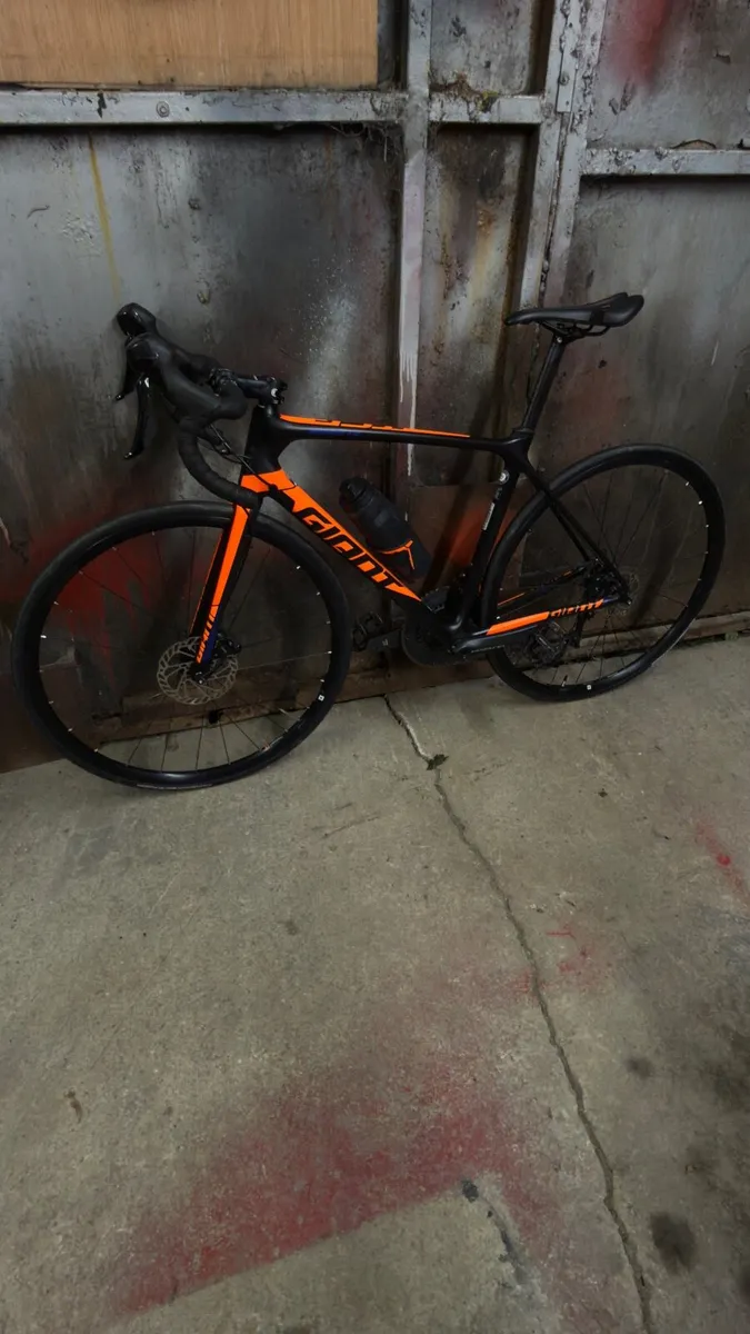 Giant tcr advanced road racer - Image 1