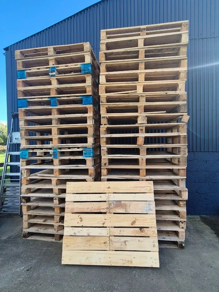 Wooden shipping pallets - various available - Image 1